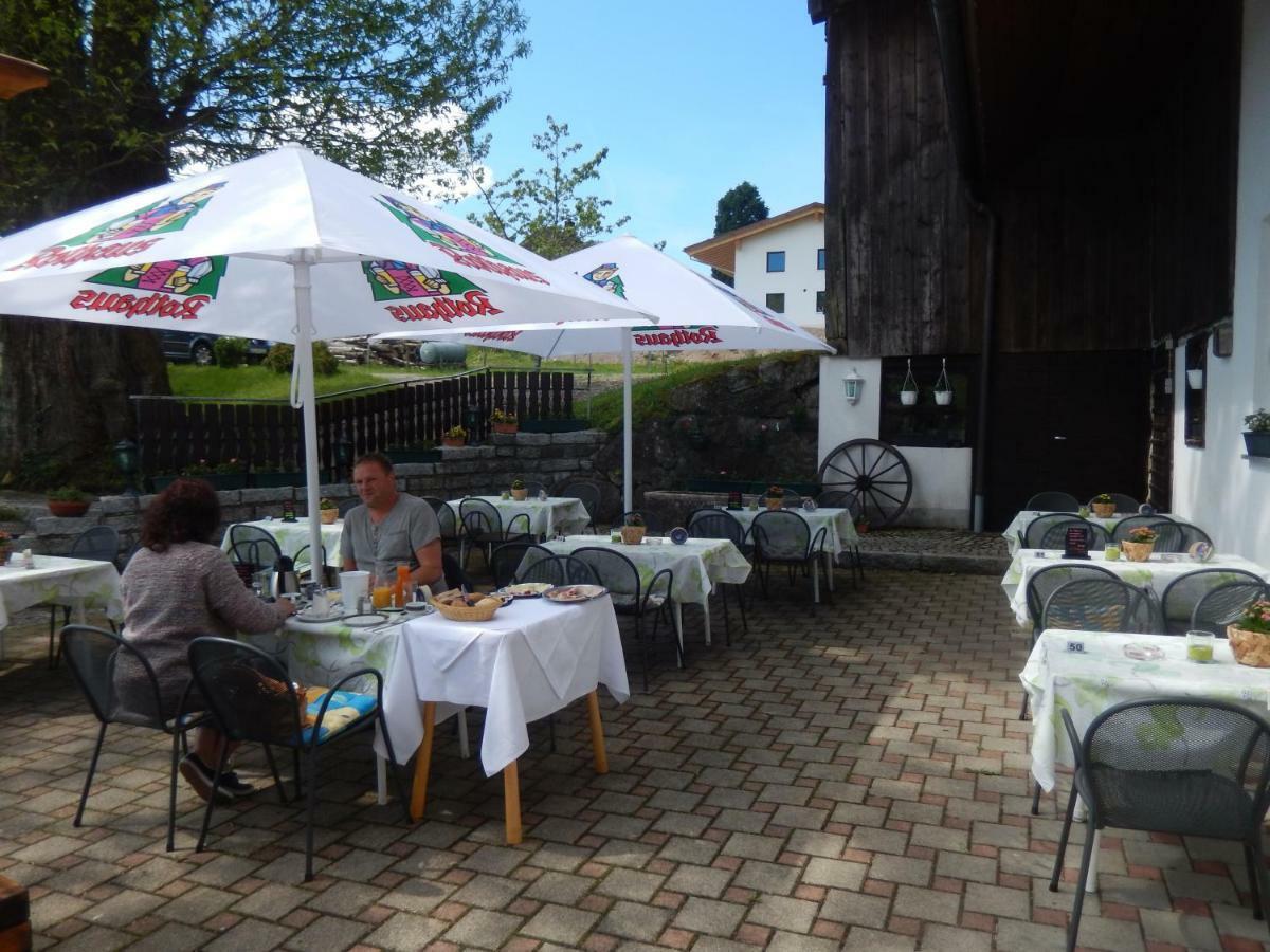 Hotel Landgasthof Zum Pflug Kleines Wiesental Bagian luar foto